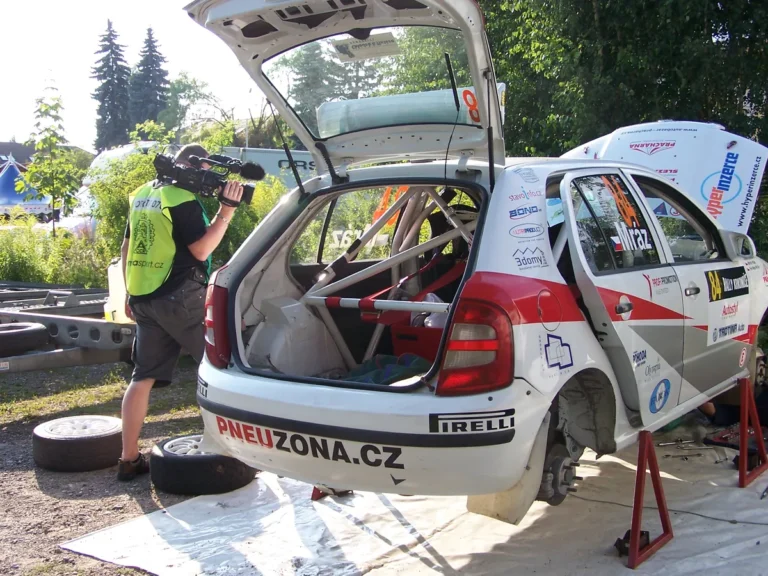 Servisní zóna – příprava Škody Fabia A5