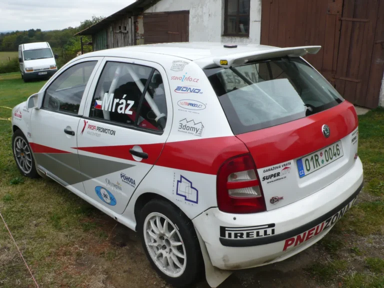 Škoda Fabia A5 – závodní vůz Petra Mráze (3)